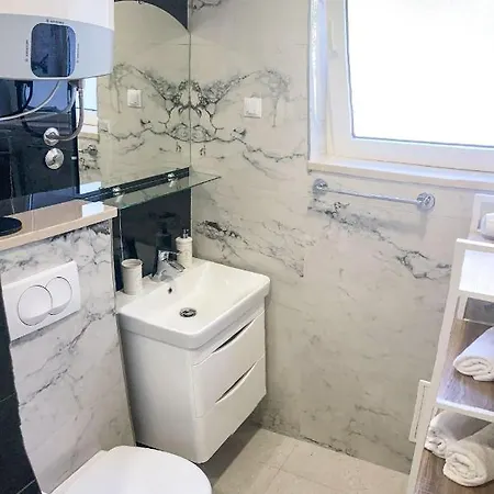 Apartamento Gallery - View Of The Old Town & Free Parking *