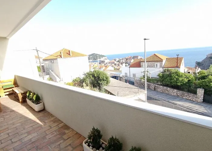 Gallery - View Of The Old Town *