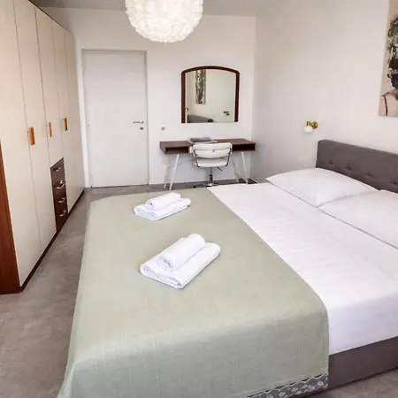 Gallery - View Of The Old Town & Free Parking Apartment Dubrovnik
